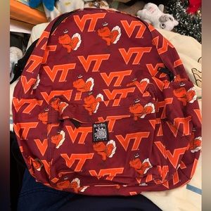 Used Virginia Tech.Broad Bay brand.All zippers work clean inside.Can be washed.